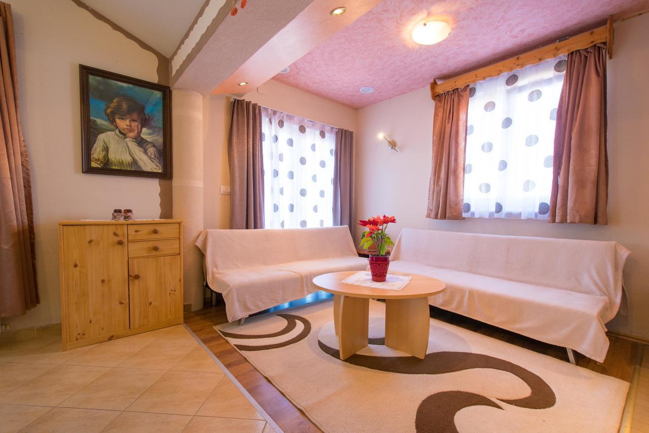 Apartment Hajdi Малинска Экстерьер фото